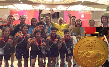 แสดงความยินดีกับทีมชาติรักบี้หญิงไทยคว้าแชมป์ซีเกมส์ ครั้งที่ 28 ที่ประเทศสิงคโปร์